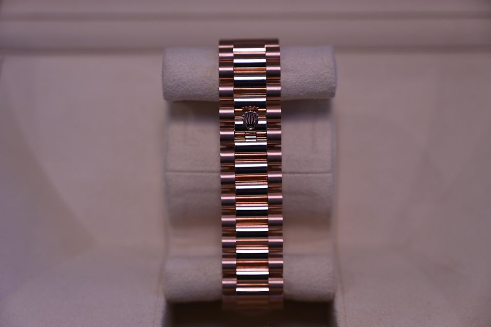 Rolex Day-Date 40 228235 Image 6